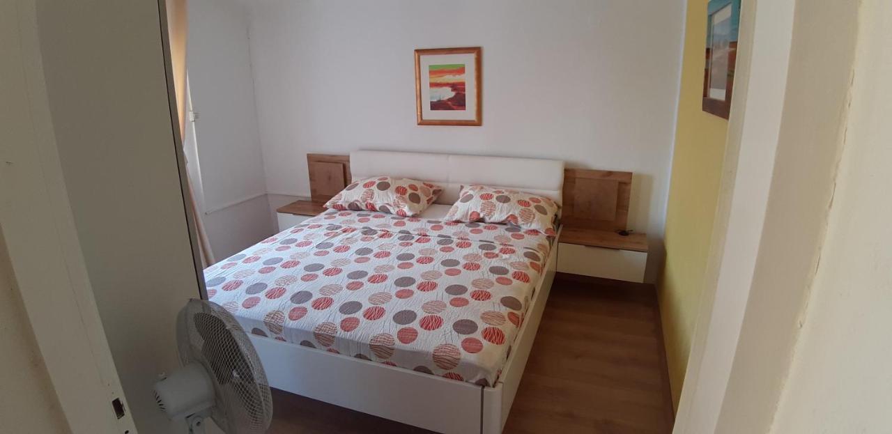 Apartman Jopa 파그 외부 사진
